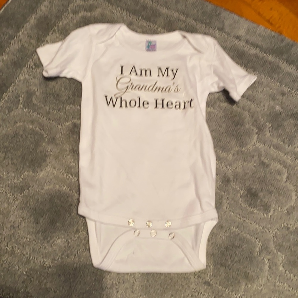 Kids dropped 18 month onesie laughing giraffe brand new no tags never been worn